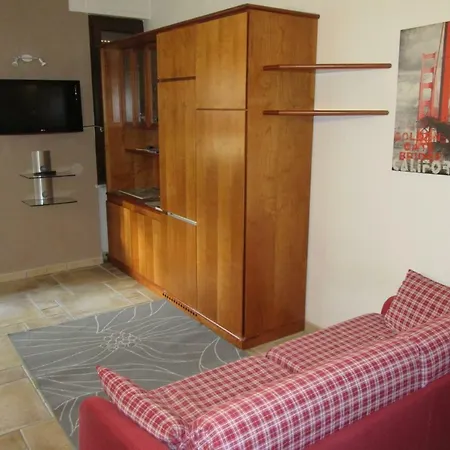 Apartamento Maison Roncas *